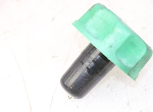 BOUCHON RESERVOIR ESSENCE