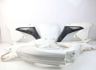 CARROSSERIE CARENAGE COMPLET