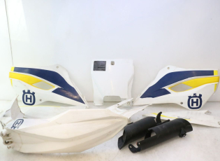 CARROSSERIE CARENAGE COMPLET