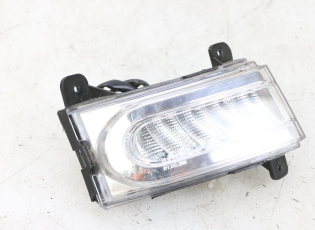 CLIGNOTANT AVANT DROIT