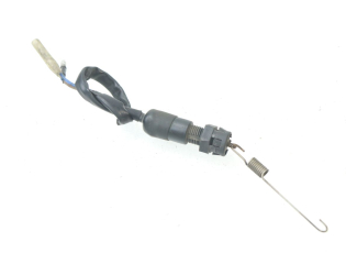 CONTACTEUR FEU STOP ARRIERE