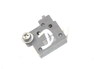 CONTACTEUR FEU STOP DROIT