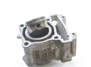 CYLINDRE PISTON