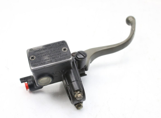 MAITRE CYLINDRE AVANT