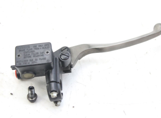 MAITRE CYLINDRE AVANT