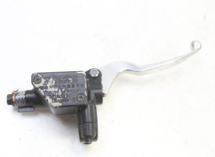 MAITRE CYLINDRE AVANT