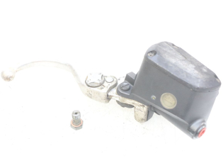 MAITRE CYLINDRE AVANT