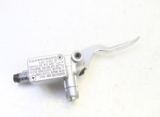 MAITRE CYLINDRE AVANT