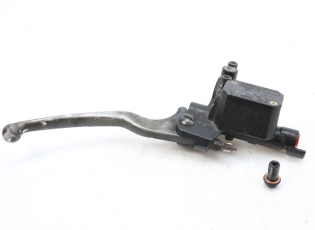 MAITRE CYLINDRE AVANT