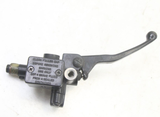 MAITRE CYLINDRE AVANT