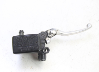 MAITRE CYLINDRE AVANT