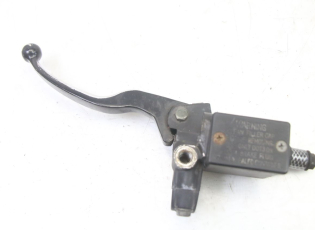 MAITRE CYLINDRE FREIN ARRIERE