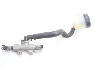 MAITRE CYLINDRE FREIN ARRIERE
