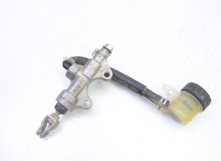 MAITRE CYLINDRE FREIN ARRIERE