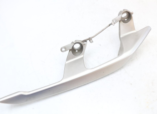 POIGNEE ARRIERE DROITE