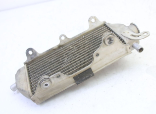 RADIATEUR DROIT