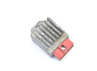 REGULATEUR CHARGE