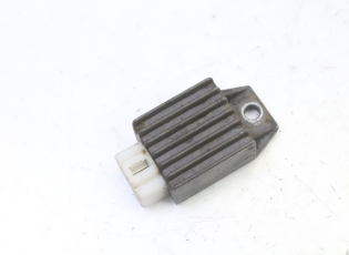REGULATEUR CHARGE