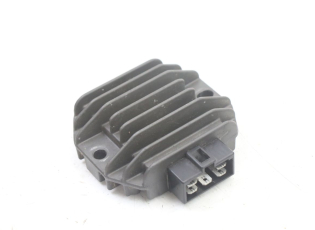 REGULATEUR CHARGE