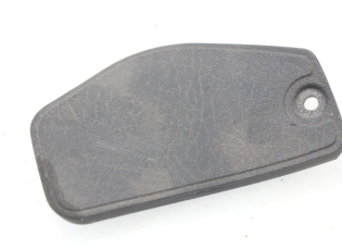 TRAPPE DE VISITE AVANT