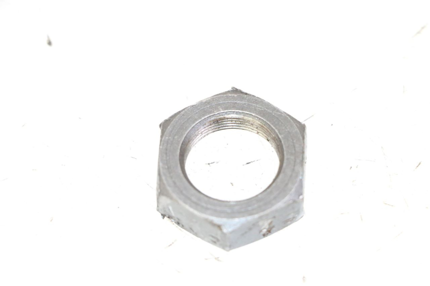 photo de SPROCKET OUTPUT SHAFT NUT YAMAHA FJ 36Y 1100 (1984 - 1985) - Alternative perspective