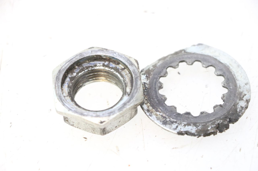 photo de SPROCKET OUTPUT SHAFT NUT KAWASAKI GPX F ZX750F 750 (1986 - 1990) - Component detail
