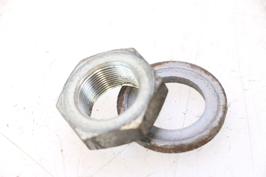 photo de SPROCKET OUTPUT SHAFT NUT YAMAHA YZF R6 600 (2008 - 2009) - Component detail