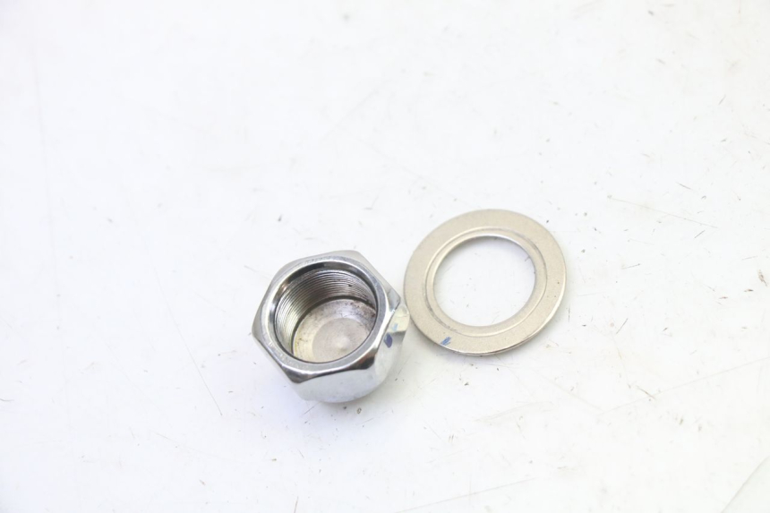 photo de FORK CROWN NUT APOLLO RFZ 125 - Zoom on usage condition