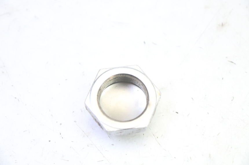 photo de FORK CROWN NUT TRIUMPH SPRINT 900 (1995 - 1998) - Alternative perspective