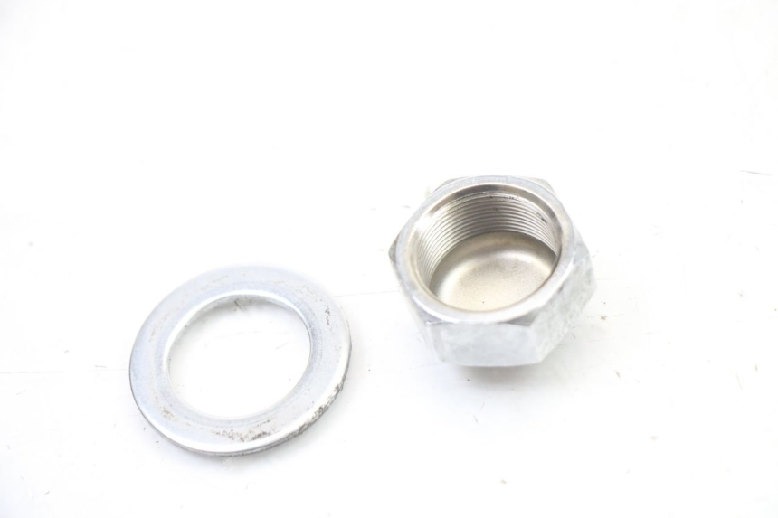 photo de FORK CROWN NUT YAMAHA XJ6 600 (2008 - 2016) - Alternative perspective