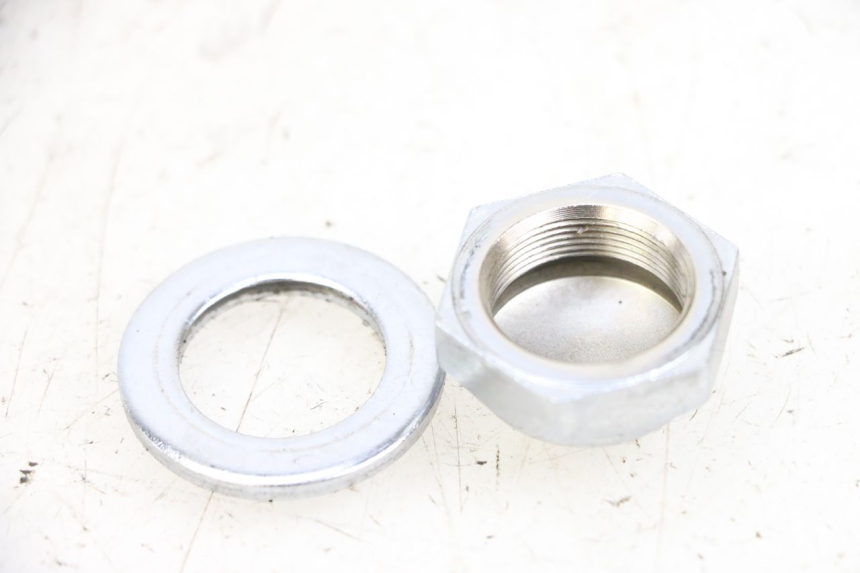 photo de FORK CROWN NUT KAWASAKI ZR 7 750 (1999 - 2004) - Zoom on usage condition