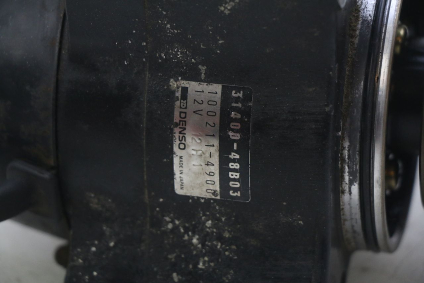 photo de ALTERNATOR SUZUKI GSX-F GSX  F 1100 (1988 - 1994) - Alternative perspective