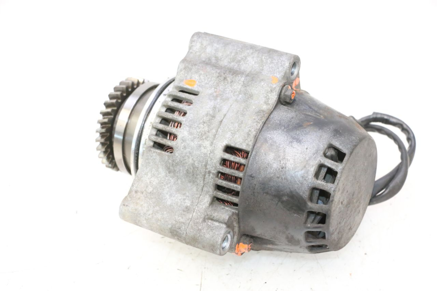 photo de ALTERNATOR SUZUKI GSX F GSXF 750 (1988 - 1998) - Fixing points details