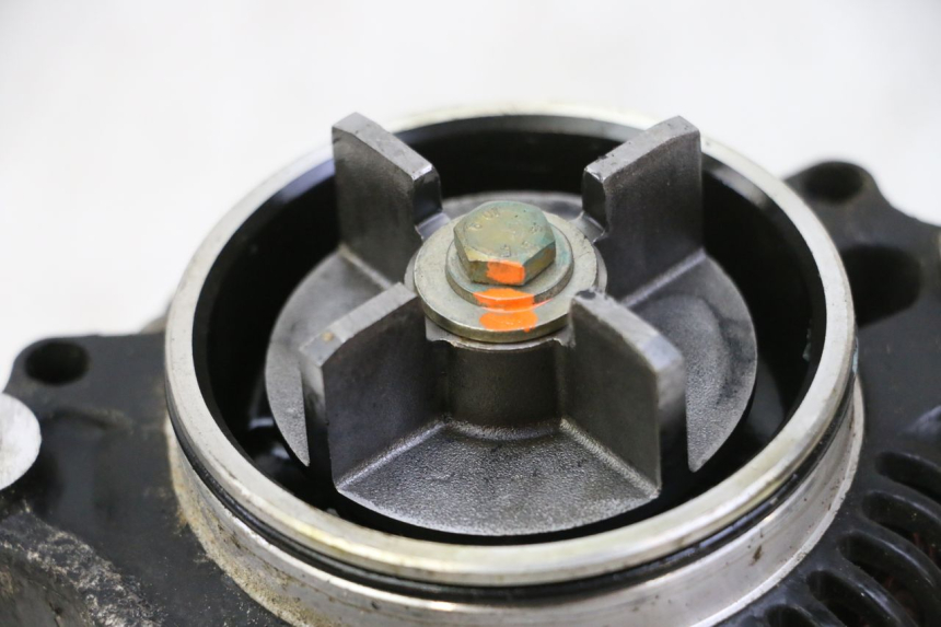 photo de ALTERNATOR TRIUMPH SPRINT 900 (1995 - 1998) - Fixing points details