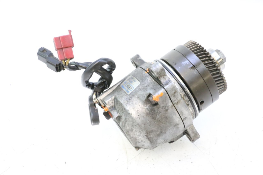 photo de ALTERNATOR HONDA ST PAN EUROPEAN 1100 (1990 - 2002) - Surface and material condition