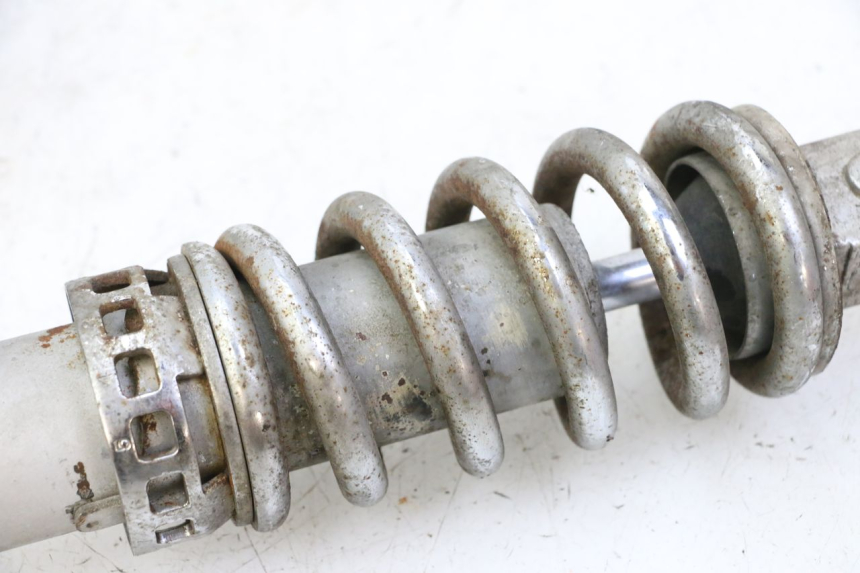 photo de REAR SHOCK ABSORBER HONDA CBR RR FIREBLADE 900 (1992 - 1994) - Distinctive features