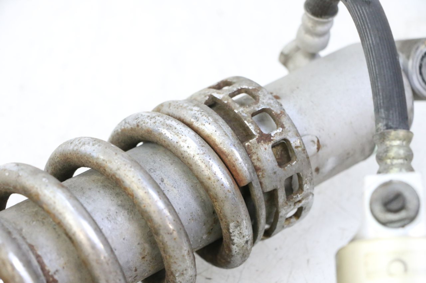 photo de REAR SHOCK ABSORBER HONDA CBR RR FIREBLADE 900 (1992 - 1994) - Alternative angle