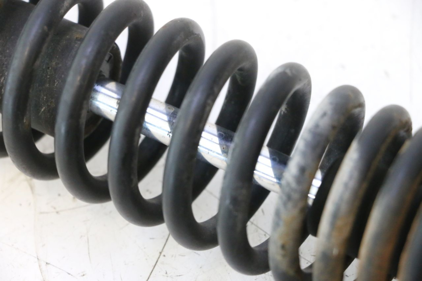 photo de REAR SHOCK ABSORBER PEUGEOT CITYSTAR 2T 50 (2018 - 2021) - Technical close-up