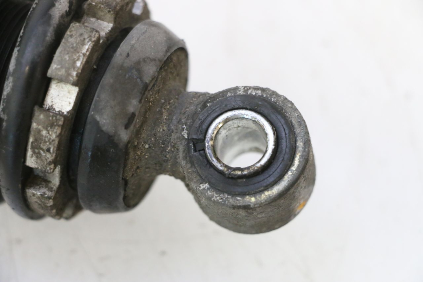 photo de REAR SHOCK ABSORBER PEUGEOT ELYSTAR 50 (2002 - 2014) - Fixing points details