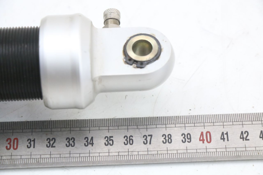 photo de REAR SHOCK ABSORBER APOLLO RFZ 140 - Zoom on usage condition