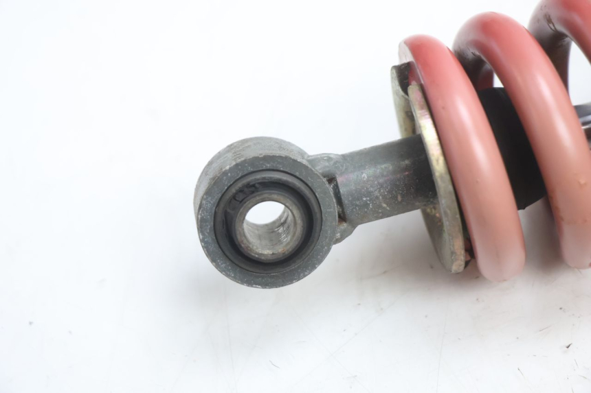 photo de REAR SHOCK ABSORBER DERBI SENDA 50 (2003 - 2005) - Zoom on usage condition