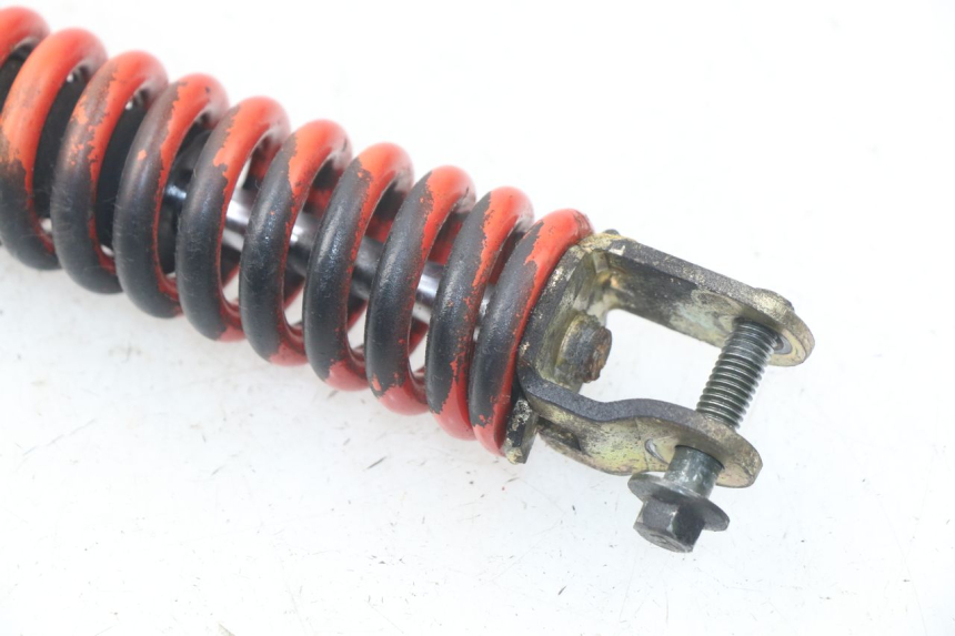 photo de REAR SHOCK ABSORBER FYM STRADA 50 (2007 - 2014) - Fixing points details