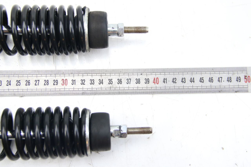 photo de REAR SHOCK ABSORBER PIAGGIO VESPA GTS SUPER IE 125 (2009 - 2016) - Technical close-up