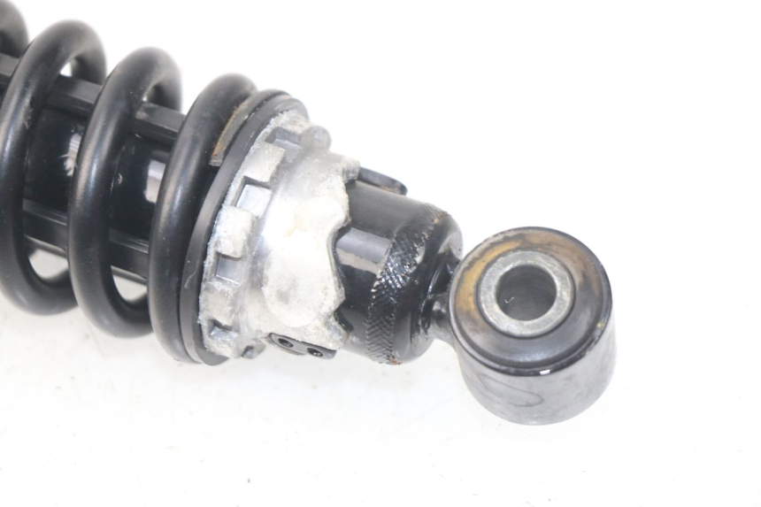 photo de REAR SHOCK ABSORBER PIAGGIO VESPA LX IE 125 (2010 - 2012) - Technical close-up