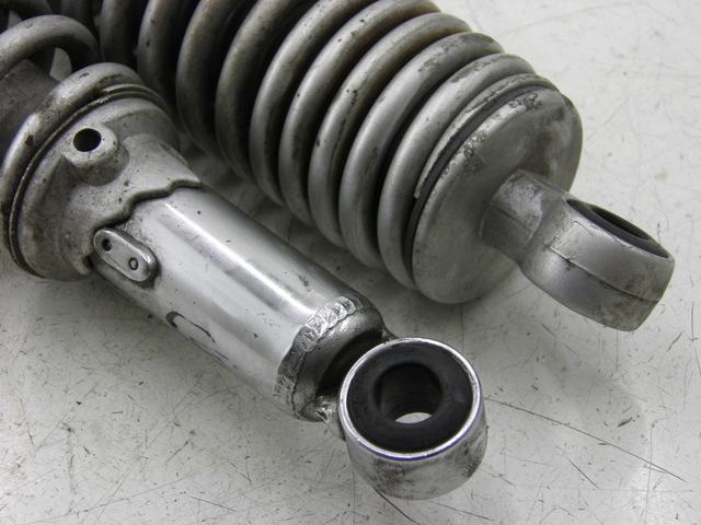 photo de REAR SHOCK ABSORBER YAMAHA YBR CUSTOM 125 (2008 - 2010) - Component detail