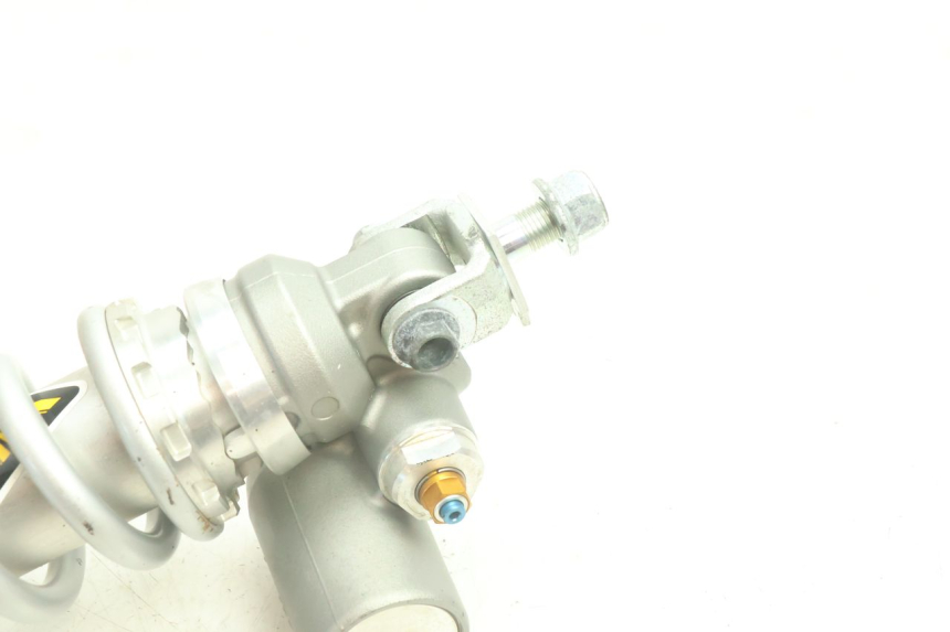 photo de REAR SHOCK ABSORBER YAMAHA YZF R6 600 (2008 - 2009) - Alternative perspective