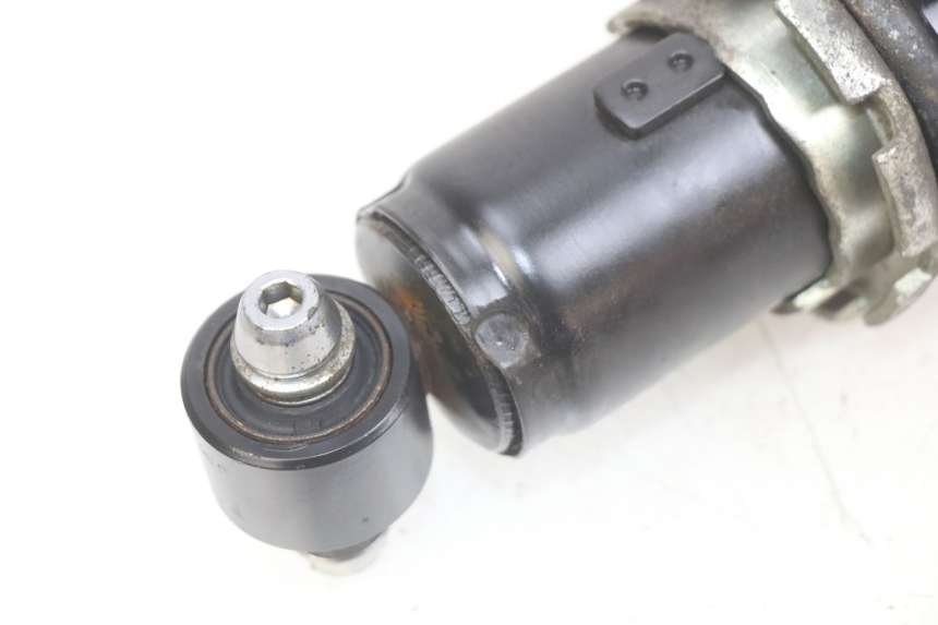 photo de REAR SHOCK ABSORBER KAWASAKI Z 750 (2007 - 2013) - Fixing points details