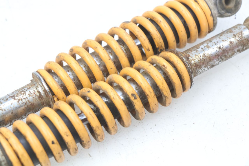 photo de FRONT SHOCK ABSORBER CHINESE QUAD ENFANT ATV PUMA 50 - Alternative perspective