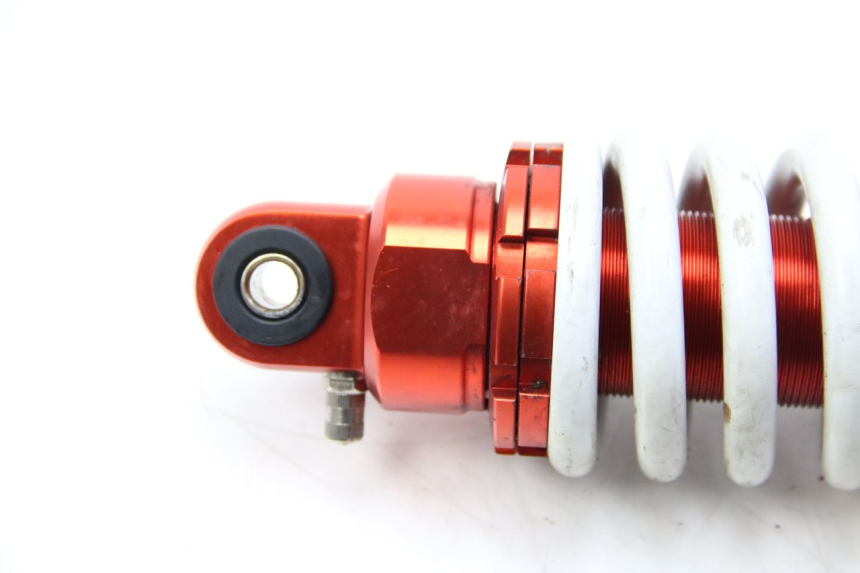 photo de FRONT SHOCK ABSORBER SPY RACING F3 350 (2015 - 2022) - Zoom on usage condition