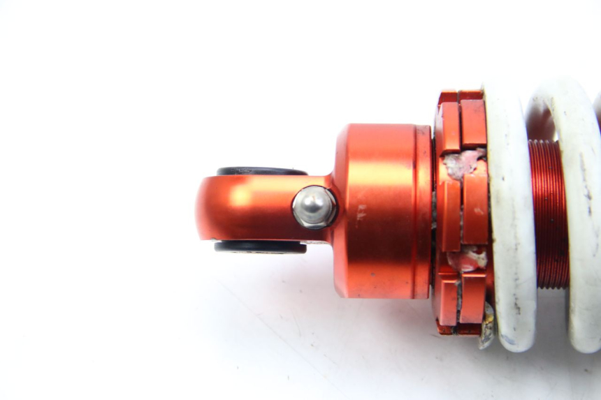 photo de FRONT SHOCK ABSORBER SPY RACING F3 350 (2015 - 2022) - Fixing points details